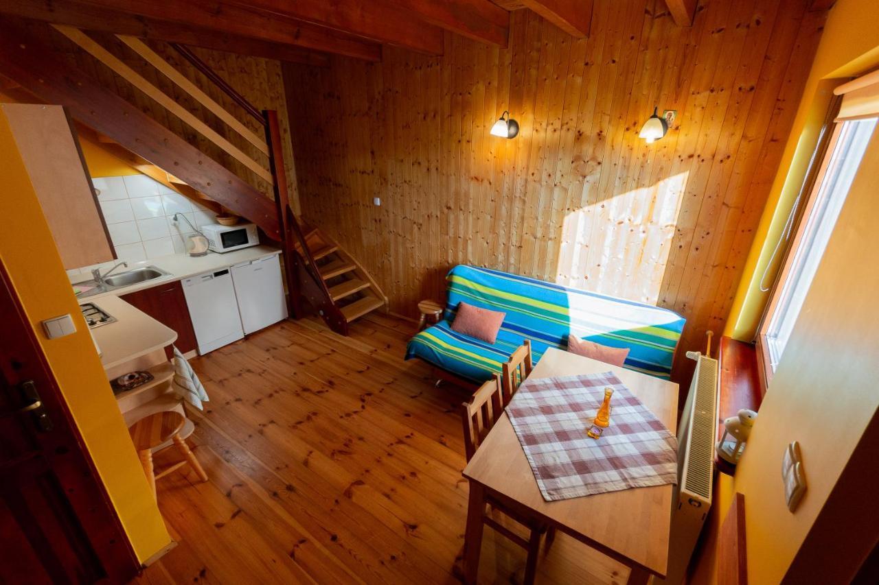 Apartamenty Rodzinne Łukęcin エクステリア 写真